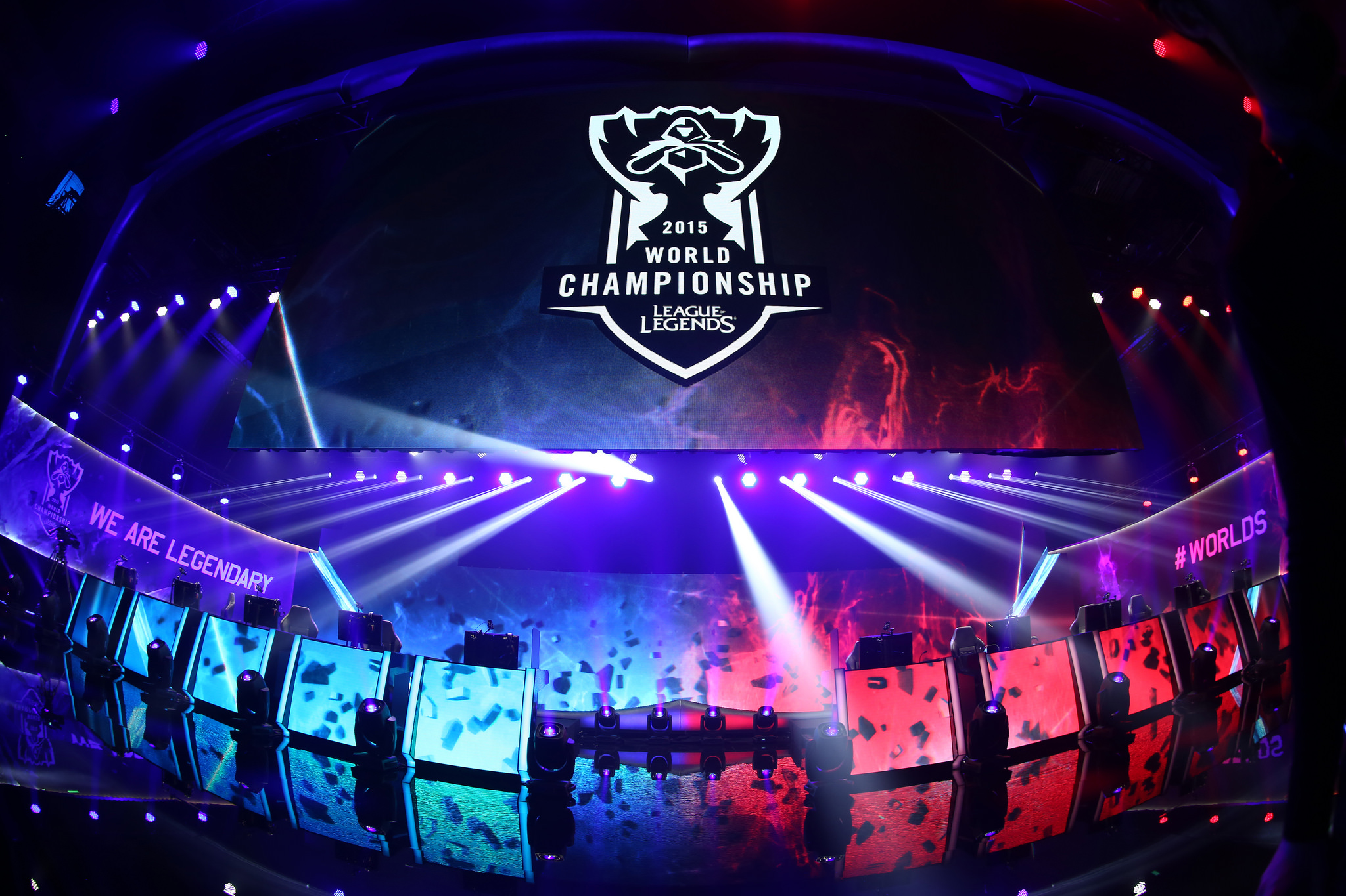 巴西博主：FURIA正接触s1mple以取代FalleN