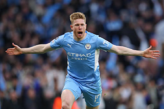 手感火热！小巴里·布朗首节3记三分球轰下11分1板1助1断（状态火热！小巴里·布朗首节连中3记三分，豪取11分1板1助1断）